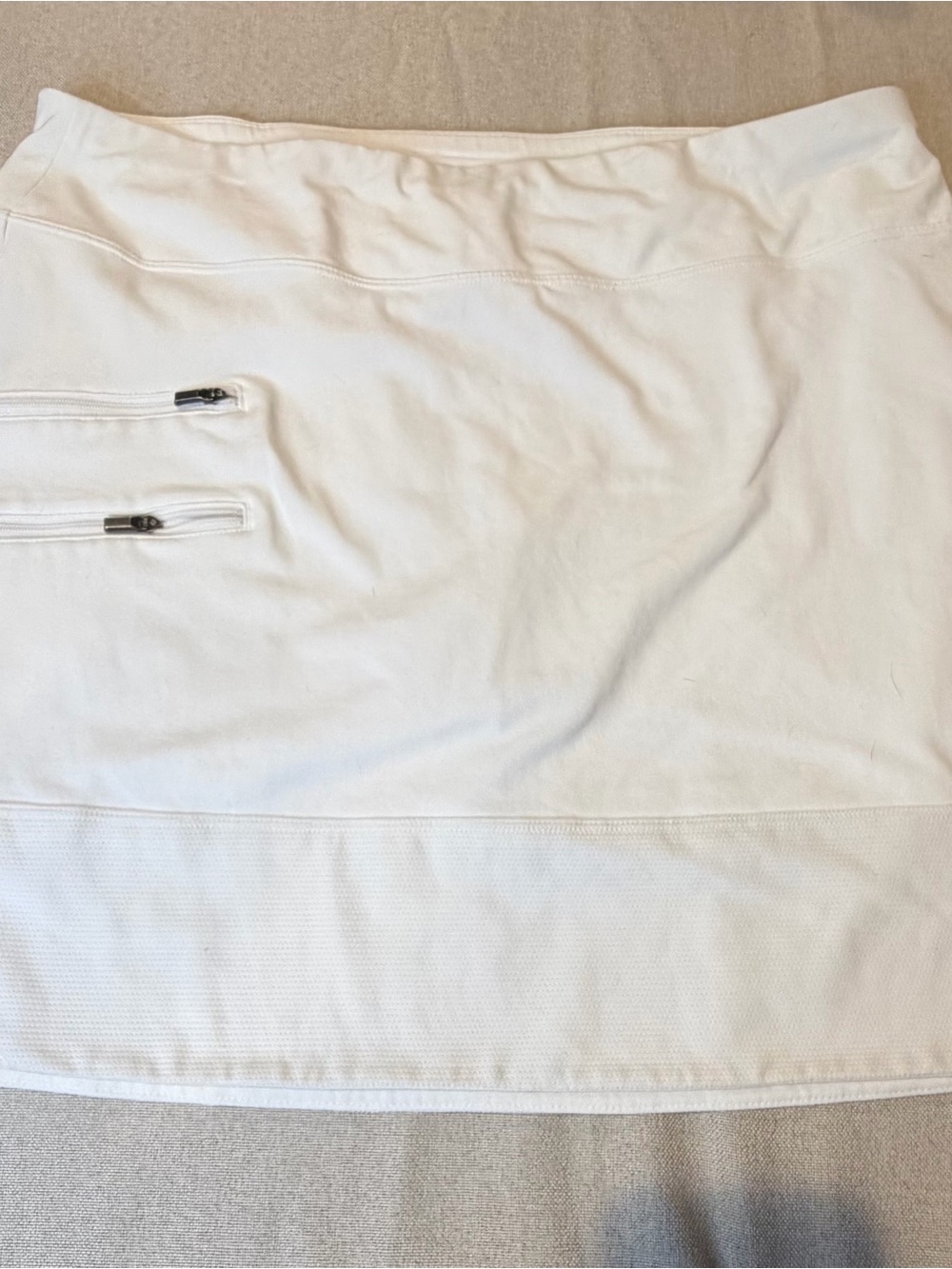 Athleta White Women's Active Skort with Dual Zip Pockets